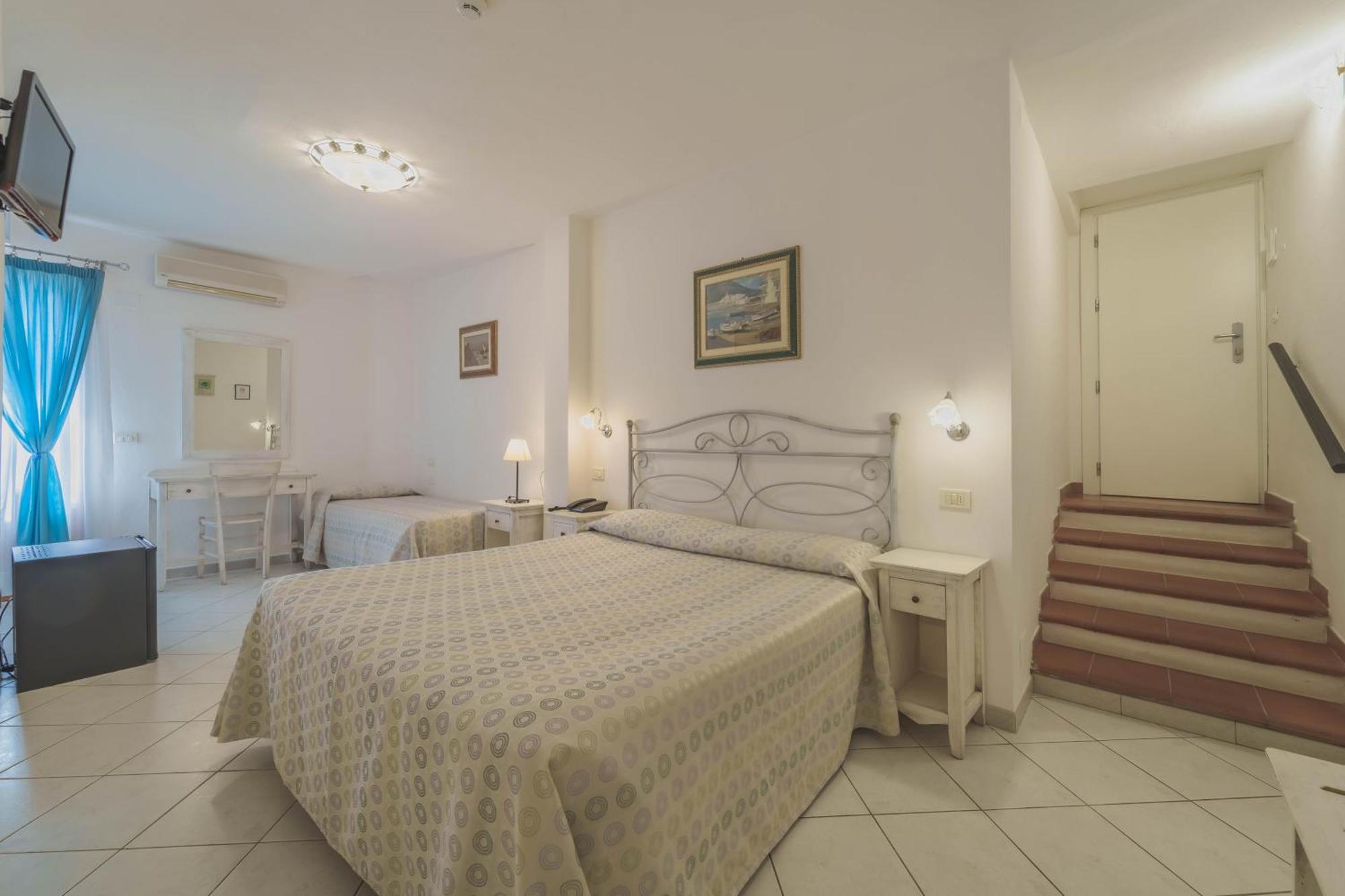 Hotel Galli - Wellness & Spa Fetovaia Eksteriør billede